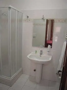 Vitti Otel Roma